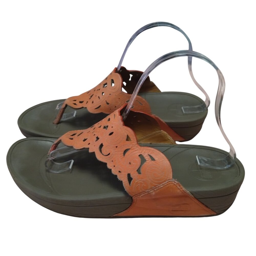 FitFlop Flora Women's Size 9 Orange Laser Cut Thong Wedge Comfort Slip On Sandal - Picture 2 of 6